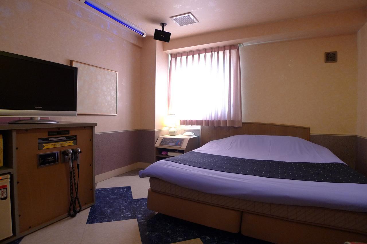 Hotel Golf Nirasaki Inter (Adults Only) Zewnętrze zdjęcie